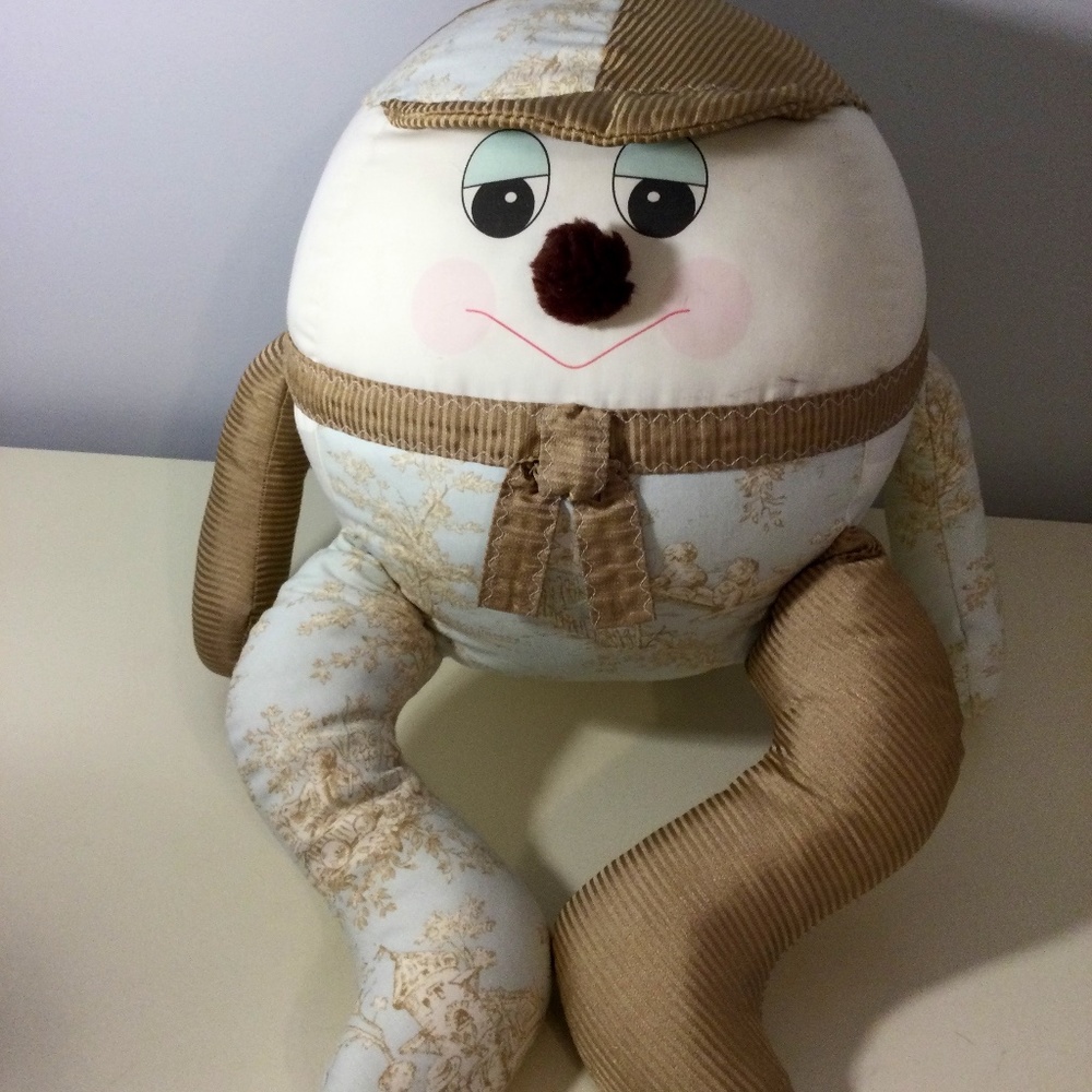 Humpty Dumpty Simply Stuff-It Vintage Nursery Decor